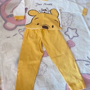 New Yellow and White Kids Pajamas size 80